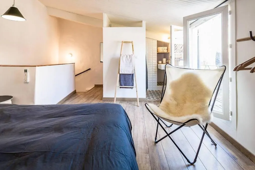 Hypercentre Terrasse Clim Duplex Daire Aix-en-Provence